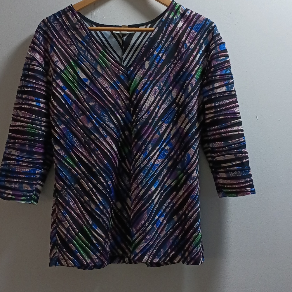 Women's blouse